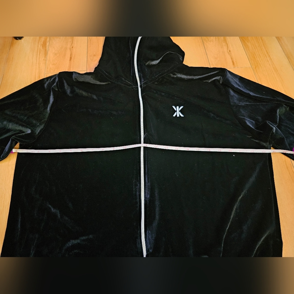 Onepiece Unisex Velour Jumpsuit XL - Picture 8 of 10